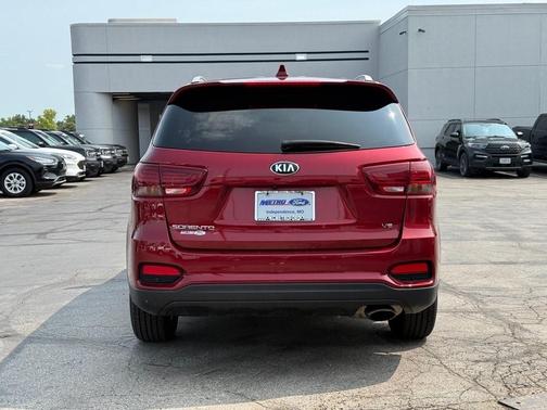 2019 Kia Sorento LX