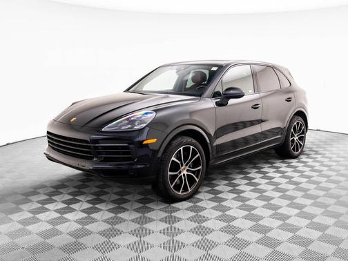2023 Porsche Cayenne Platinum Edition