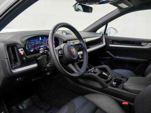 2024 Porsche Cayenne