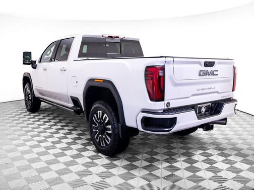 White Frost Tricoat 2024 GMC Sierra 2500 Denali Ultimate