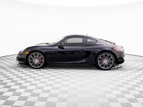 2015 Porsche Cayman GTS