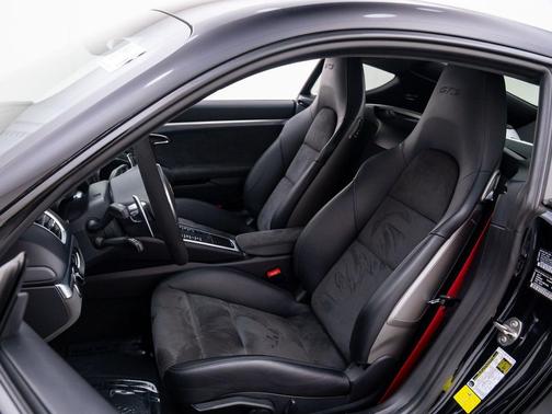 2015 Porsche Cayman GTS