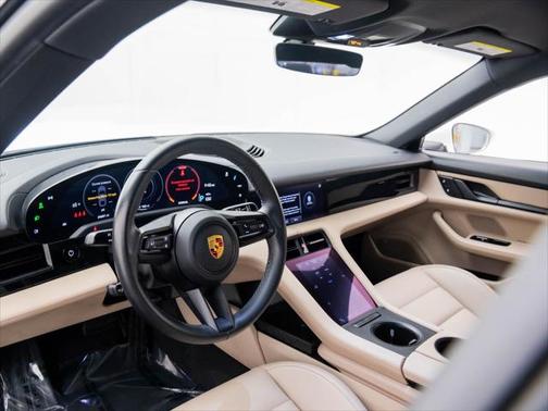 2022 Porsche Taycan