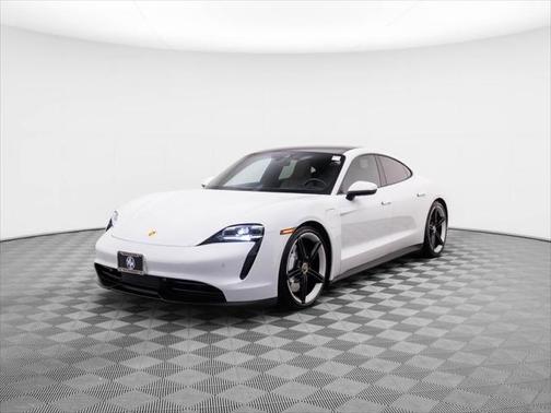 2022 Porsche Taycan
