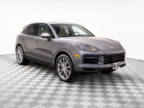 2025 Porsche Cayenne Cayenne