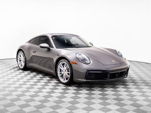 2024 Porsche 911 Carrera