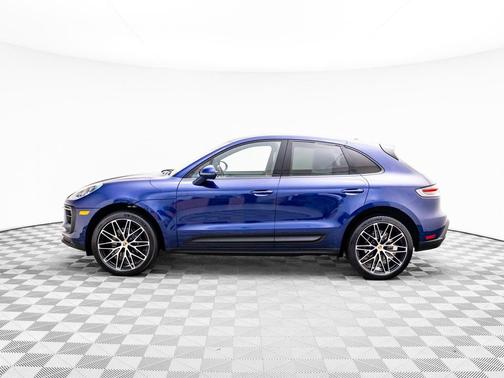 2022 Porsche Macan