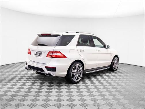 2014 Mercedes-Benz M-Class 4MATIC