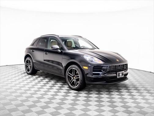 2021 Porsche Macan Base