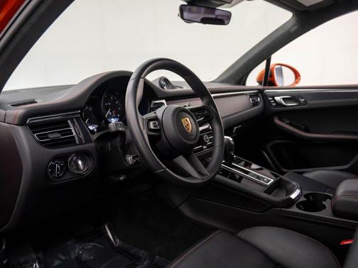 2022 Porsche Macan GTS