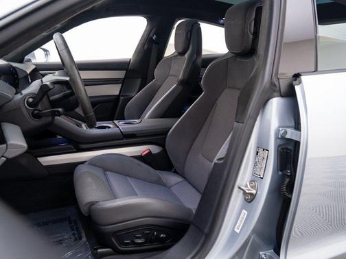 2021 Porsche Taycan Turbo