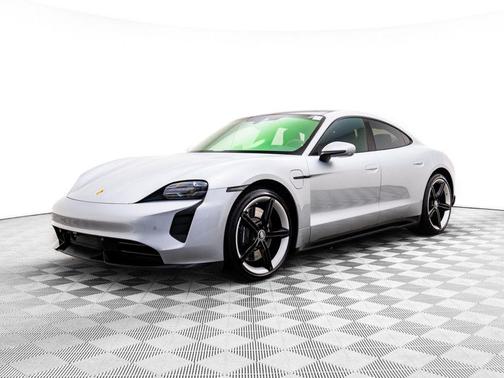 2021 Porsche Taycan Turbo