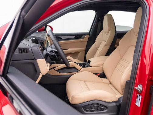 Carmine Red 2026 Porsche Cayenne Cayenne