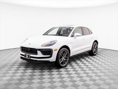 2024 Porsche Macan Base
