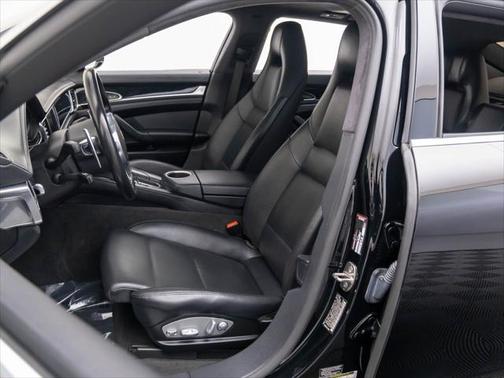 2014 Porsche Panamera Turbo Executive