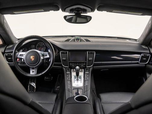 2014 Porsche Panamera Turbo Executive