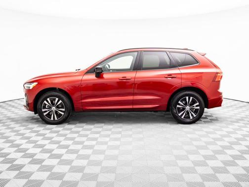 2025 Volvo XC60 B5 Core