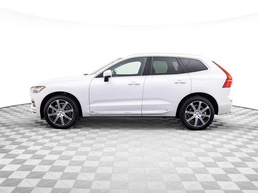 2021 Volvo XC60 T6 Inscription