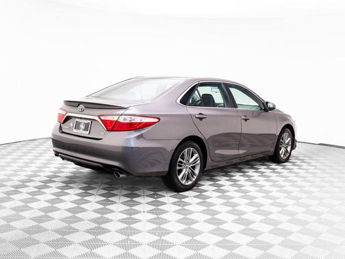 2017 Toyota Camry XLE