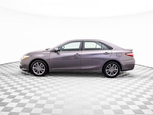 2017 Toyota Camry XLE