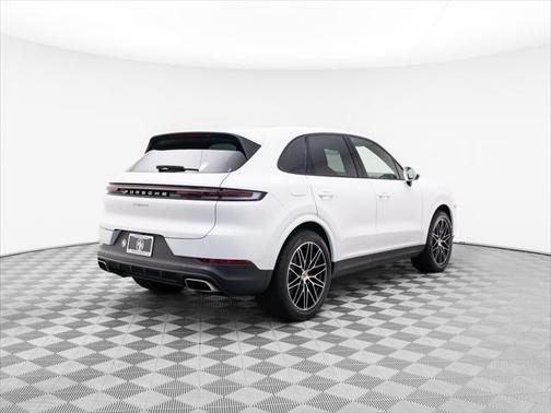 2024 Porsche Cayenne Cayenne