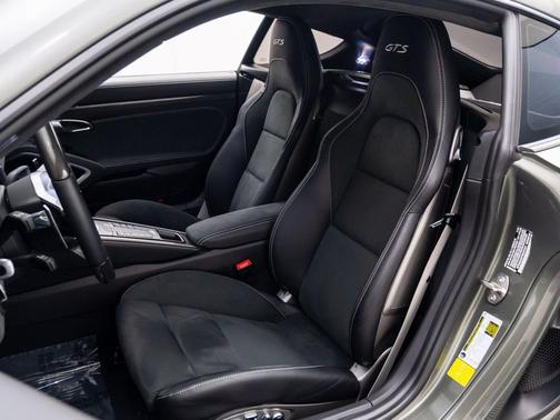 2024 Porsche 718 Cayman GTS 4.0