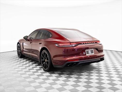2021 Porsche Panamera Turbo S