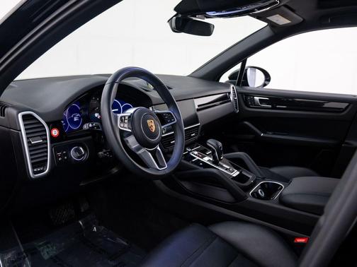 2023 Porsche Cayenne Cayenne