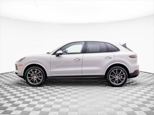 2022 Porsche Cayenne