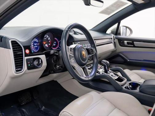 2022 Porsche Cayenne