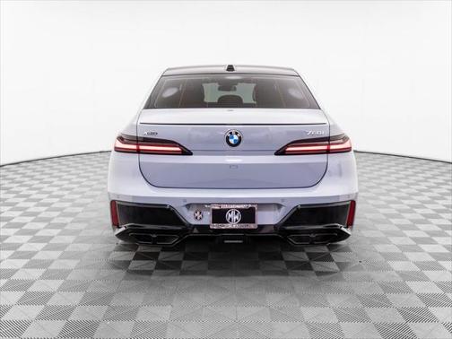 2024 BMW 760 i xDrive