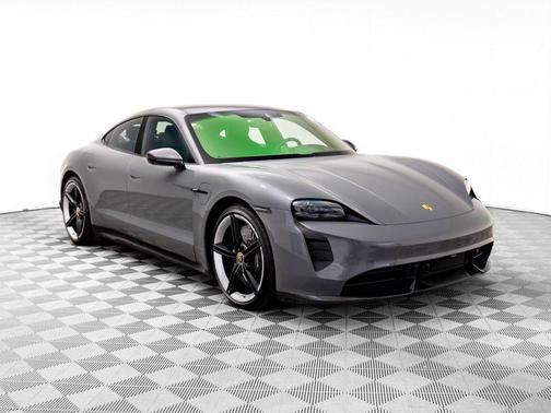 2021 Porsche Taycan Turbo S