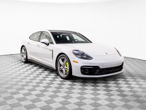 2021 Porsche Panamera 4S