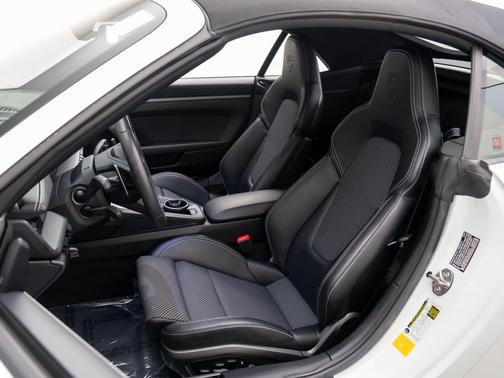 2020 Porsche 911 Carrera S