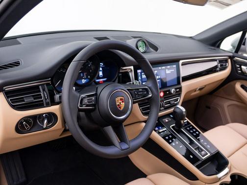 Chalk 2026 Porsche Macan Macan