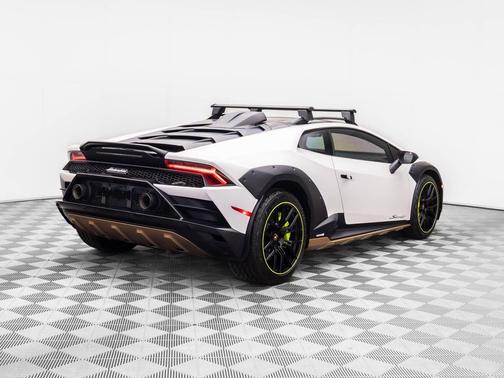 White 2024 Lamborghini Huracan Sterrato