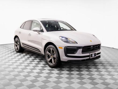 2023 Porsche Macan 