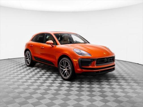 2025 Porsche Macan Base
