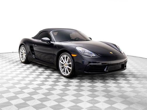 2017 Porsche 718 Boxster 