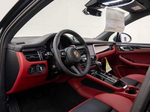 2026 Porsche Macan S