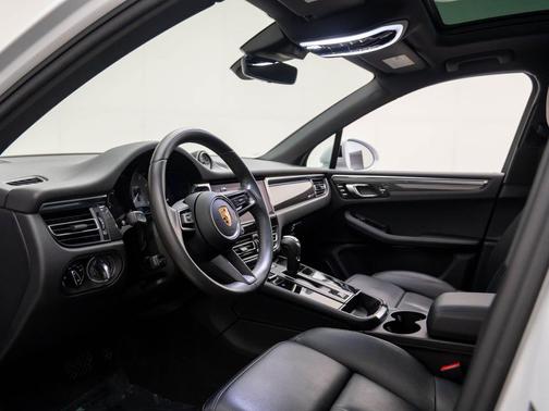 2023 Porsche Macan S