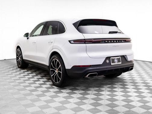 2025 Porsche Cayenne Cayenne