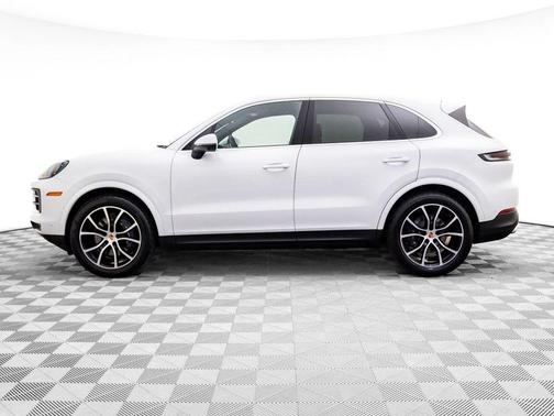 2025 Porsche Cayenne Cayenne