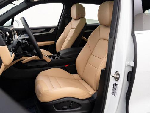 2025 Porsche Cayenne Cayenne