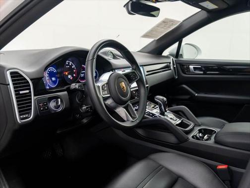 2021 Porsche Cayenne Coupe