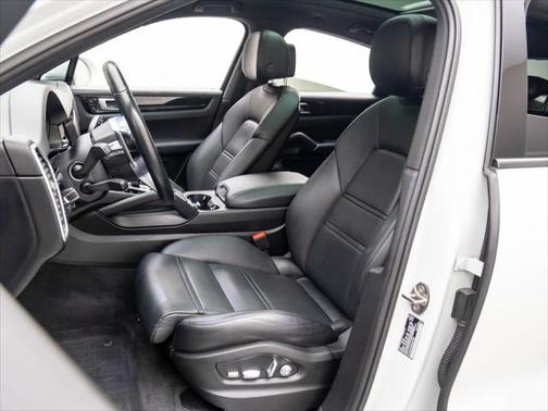 2021 Porsche Cayenne Coupe