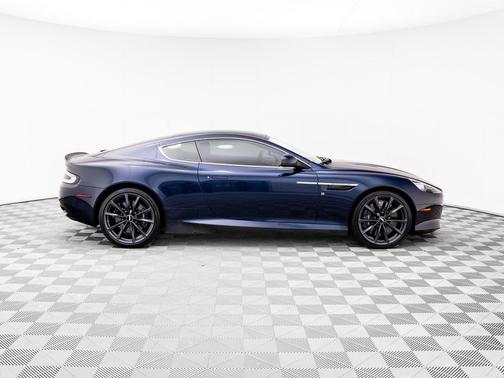 2016 Aston Martin DB9 GT