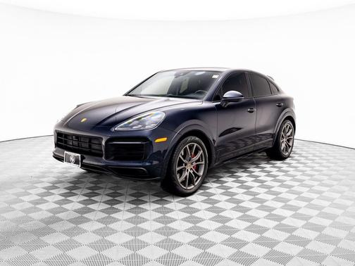 2022 Porsche Cayenne GTS