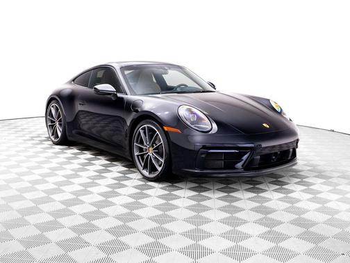 2021 Porsche 911 Carrera