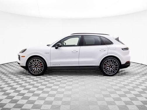 2026 Porsche Cayenne S